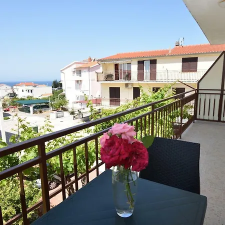 Apartments Nera Primosten Exterior photo