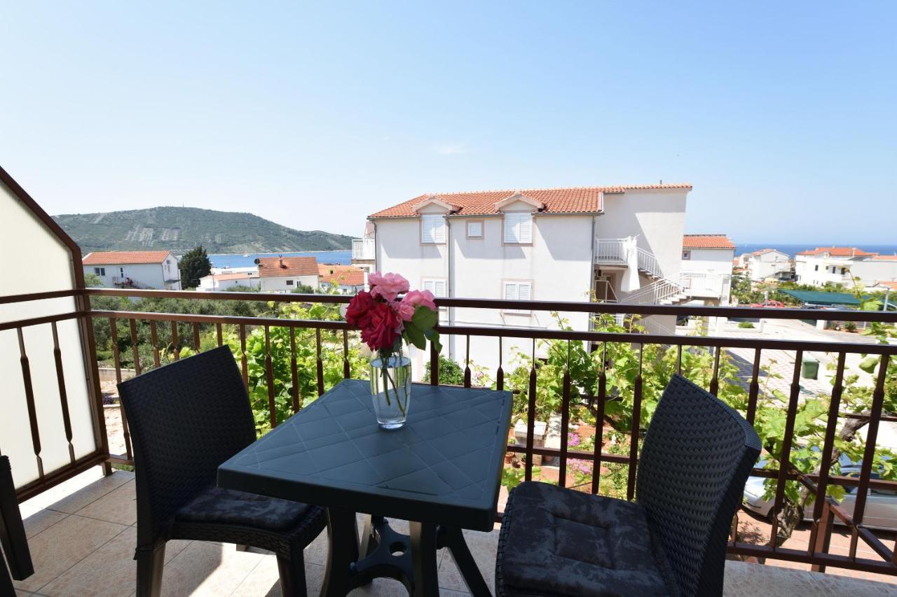 Apartment Nera Primosten