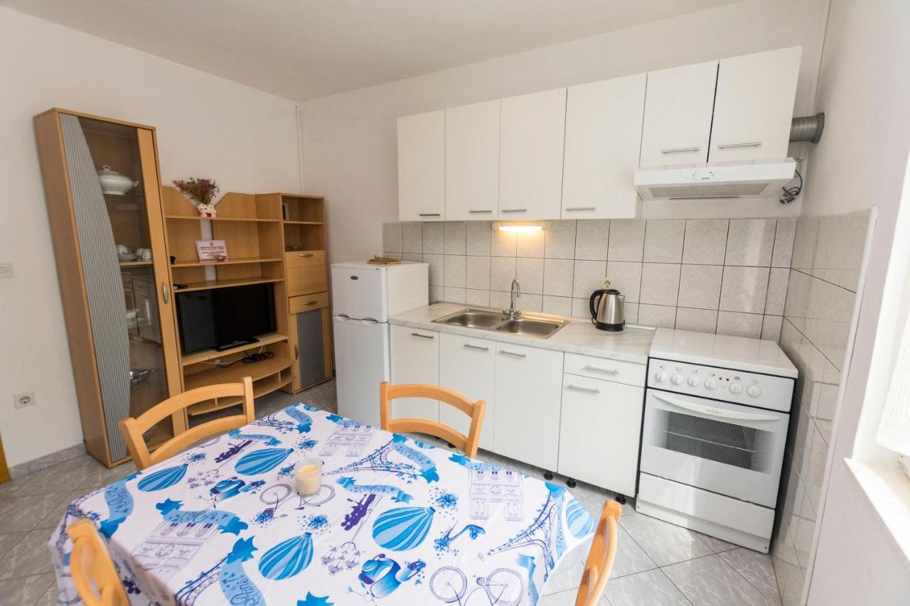 Nera Appartement *